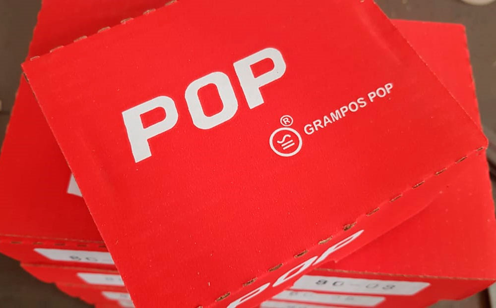 Embalagens originais da Grampos Pop